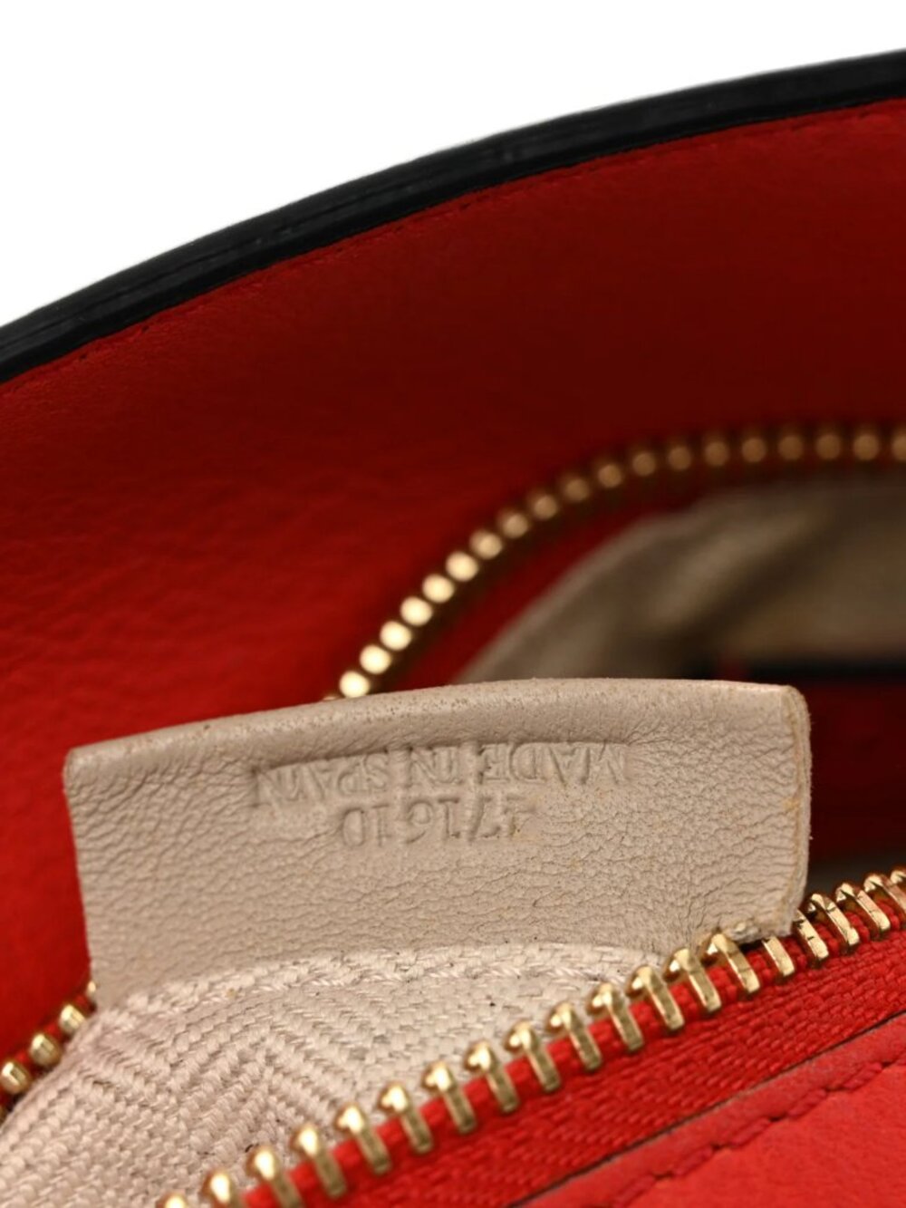 Loewe Calfskin Puzzle Bag Scarlet Shoulder Bag Crossbody - Picture 12 of 13
